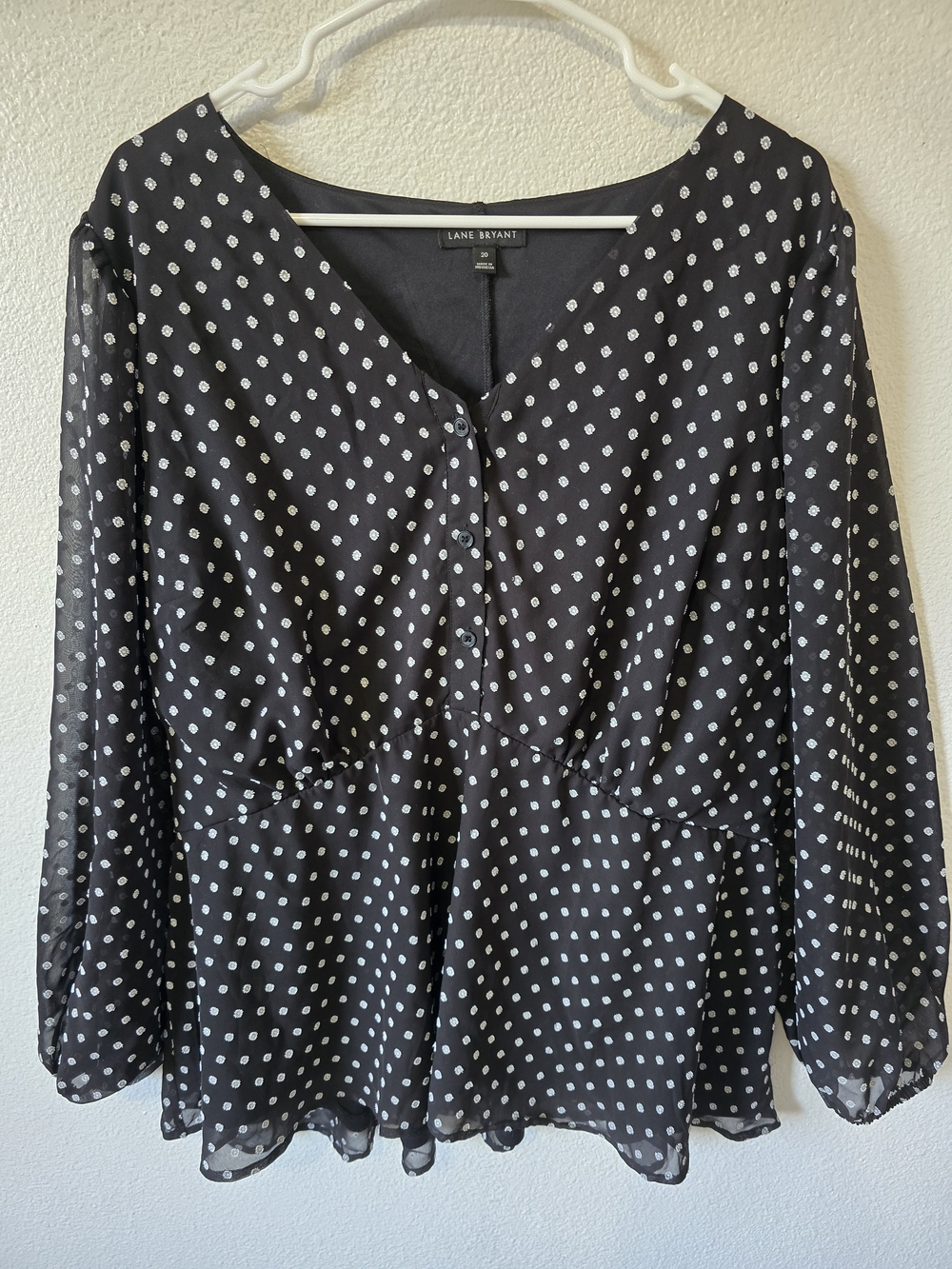 Lane Bryant Babydoll Top With Button-Front Detail, Size 20